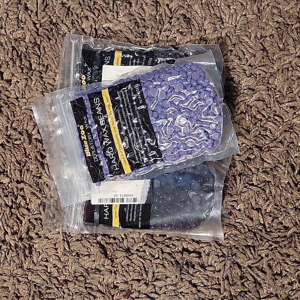 Blue zoo body wax